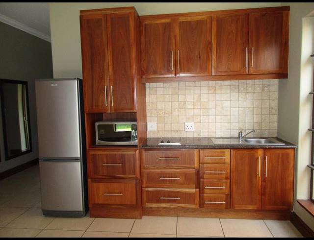 1 BEDROOM PROPERTY TO RENT IN RETIRE AT MIDSTREAM
